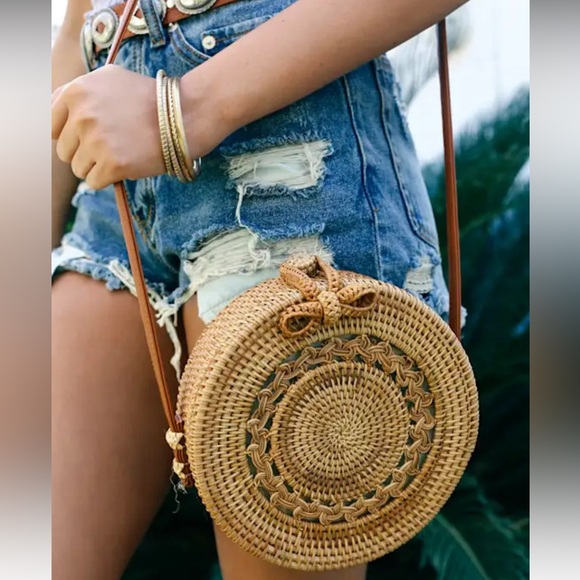 Lulus Braided Rattan Crossbody Bag - Picture 2 of 12